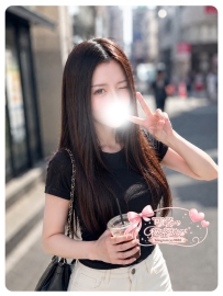 💕編號：1038 💕身材：160.C.43.24歲 💕職業：美容顧問