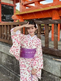 名前：楓葉 琴（かえで こと） 国籍：日本🇯🇵 体型：155cm・42kg・Aカップ 年齢：19