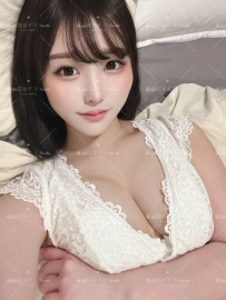 名前：美咲（みさき）  年齢／身長・バスト：20歳／158cm・Eカップ  国籍：日本  日本