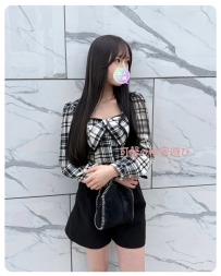 大阪外送茶💕編號：6681  💕身材：160/45/D/25歲  💕職業：#平面設計師