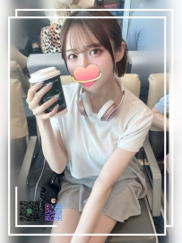 百合 157m・45kg・C杯・22歲充滿韻味從頭到尾都會熱情地讓您享受