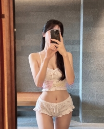 今日女神限定｜甜酷系女孩 167.E.25歲服裝造型師